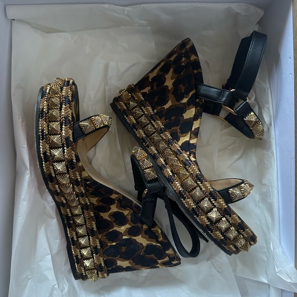 Christian Louboutin Shoes - Leopard Print Wedge Sandals with Gold Embellishment - Black & Gold